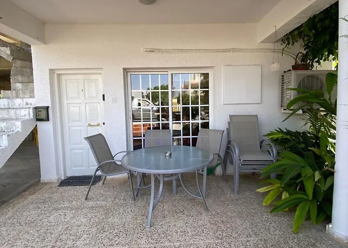 펜션 Three Bedroom With Fireplace And Piano