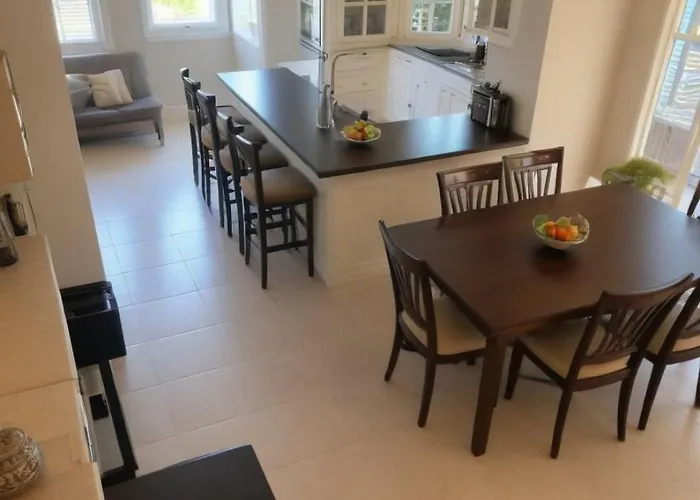 Three Bedroom With Fireplace And Piano 펜션