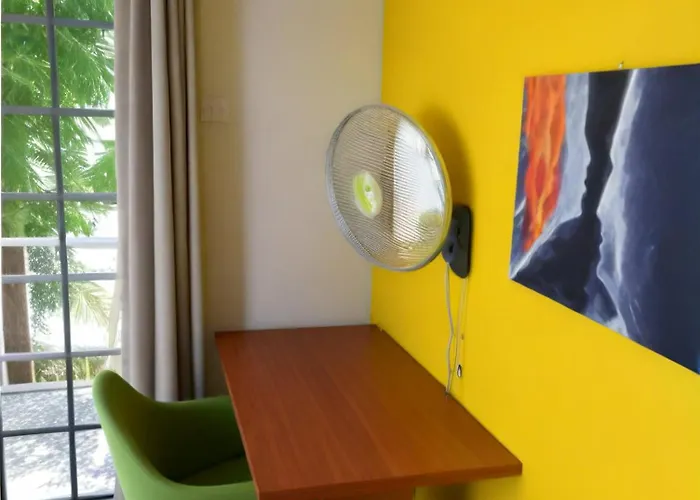 펜션 Three Bedroom With Fireplace And Piano