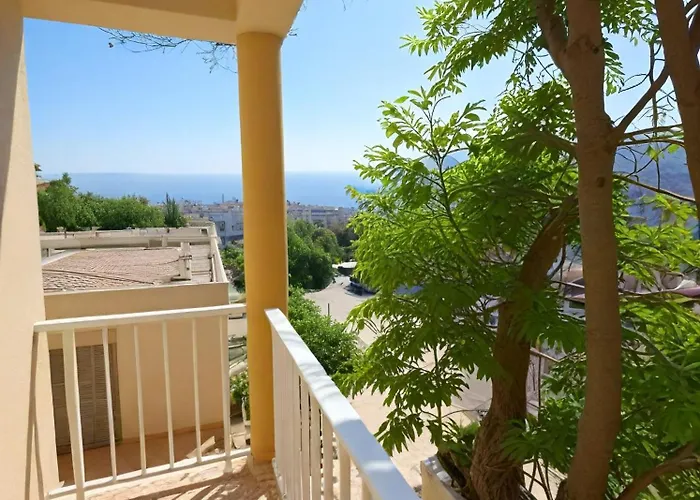 Three Bedroom With Fireplace And Piano * 파포스