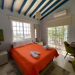 بيت للعطل Three Bedroom With Fireplace And Piano بافوس