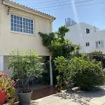 Three Bedroom With Fireplace And Piano Holiday home *