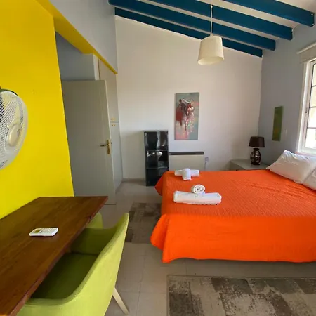 Hébergement de vacances Three Bedroom With Fireplace And Piano