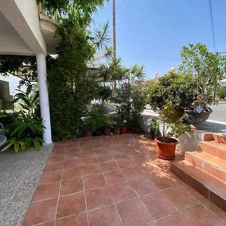 Holiday home Three Bedroom With Fireplace And Piano *