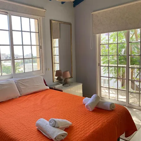 Three Bedroom With Fireplace And Piano Paphos