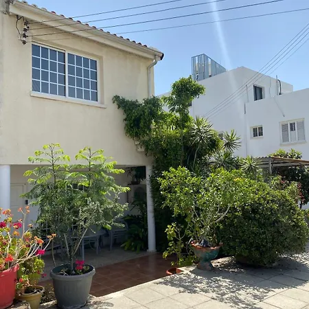Three Bedroom With Fireplace And Piano Holiday home *