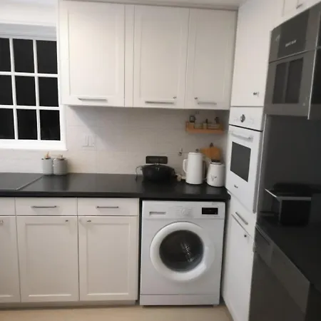 Holiday home Three Bedroom With Fireplace And Piano Paphos