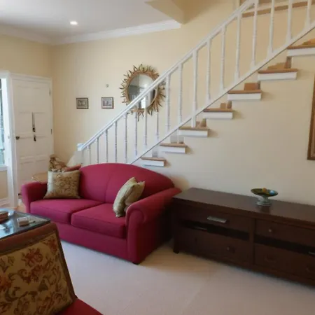 Three Bedroom With Fireplace And Piano Holiday home *
