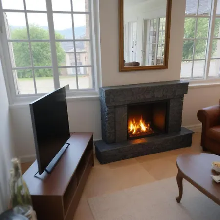 Hébergement de vacances Three Bedroom With Fireplace And Piano