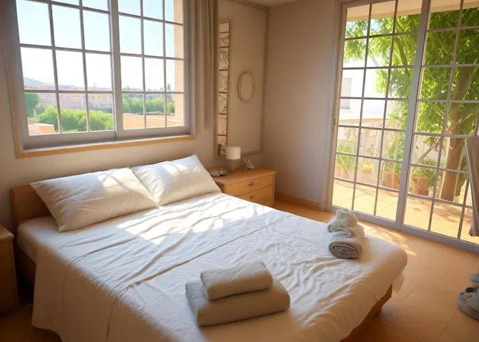 Three Bedroom With Fireplace And Piano Feriehus Paphos